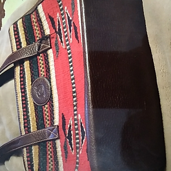 π
Western Born Aztec Wool Red Kalim Southwest Shoulder Bag LEATHER Handles - Picture 3 of 16